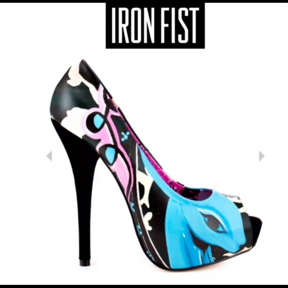 Iron Fist size 6 Candy Fawn heels